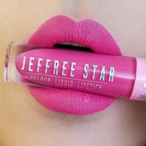 Diva Jeffree Star Velour Liquid Lipstick Pink